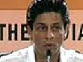 I&#039;m too good-looking for politics, says Shah Rukh