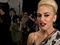 Rock-Lady Gwen Stefanis zeigt Mode-Kreationen