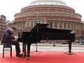 Benjamin Grosvenor plays Liszt outside Royal Albert Hall