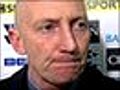 Holloway critical of referee Webb