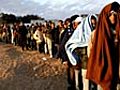 Refugees from Libya stranded on Tunisian border - video