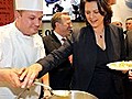 Ilse Aigner lässt es sich schmecken