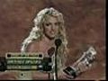 Spears triunfa en los premios MTV