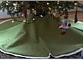 How to Make a Custom Christmas Tree Skirt