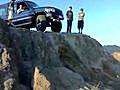 Awesome Land Rover Discovery extreme climbing