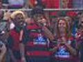 Com muita festa,  Ronaldinho é apresentado pelo Flamengo