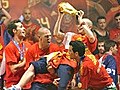 Weltmeister Spanien macht Nacht zum Tag