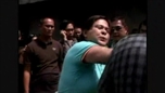 Filipino mayor shows fists of fury