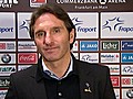 Bruno Labbadia (Trainer VfB Stuttgart) im Gespräch mit ...