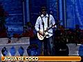 Azulejo vira estampa para Água de Coco