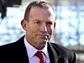 Abbott sledges carbon tax economists