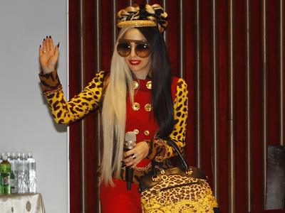 Gaga has her day in Taiwan