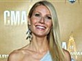 CMA Awards 2010 Red Carpet: Gwyneth Paltrow Goes Country!