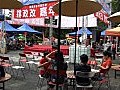 支持和反對政改陣營繼續在立法會外集會