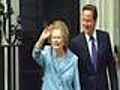 Cameron sostiene la Thatcher