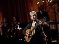 Joan Baez Performs at the White House: 4 of 11