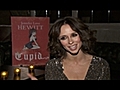 Jennifer Love Hewitt’s Golden Glow