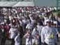 Thousands Lace Up For Race For The Cure