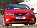 Honda Civc type R, objet roulant non-identifié