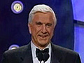 Addio a Leslie Nielsen,  maestro del cinema comico demenziale