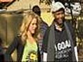 Shakira baila el Waka Waka con los niños de Soweto