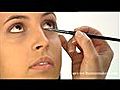 Beauty Makeup Tips: How to hide dark under-eye circles using concealer