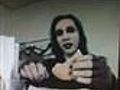 Marily Manson eating Mcdonald&#039;s