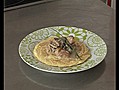 Omelette plate aux morilles et foie gras