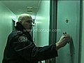 POLICE KNOCK ON DOORS - HD