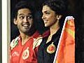 Deepika,  Siddharth cheer for the team