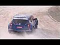 Alain Prost au volant de sa Dacia Duster Andros