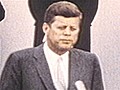 JFK addresses inaugural Peace Corps class