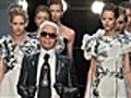 Karl Lagerfeld presentó en París colección 2010