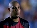Adriano preocupa por su falta de disciplina