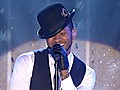 Usher Performs &#039;There Goes My Baby&#039;