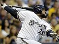 Fielder,  Brewers strike $15.5M deal