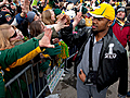 Raw video: Packers return to Green Bay as champs