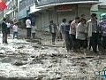 胡錦濤指示在甘肅舟曲災區全力救人