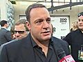 Kevin James Shines At &#039;Zookeeper&#039; Premiere