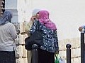 法國國民議會通過法案禁止在公眾場所穿罩袍