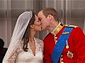 Prince William and Kate Middleton kiss on balcony