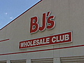 Investors stock up on wholesale clubs