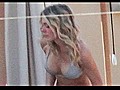 Did Leann Rimes get breast implants?