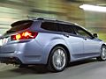 Los Angeles Times Motor Minute: 2011 Acura TSX Sport Wagon - Susan Carpenter reports