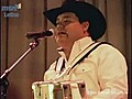 Intocable canta “Bastó” en vivo