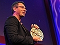 Tom Wujec demos the 13th-century astrolabe