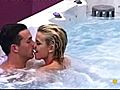 ¡Sexo en el jacuzzi!