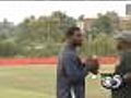 Troubled Vick signs with the Eagles
