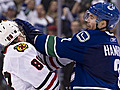 Canucks&#039; Luongo makes 32 saves,  blanks Blackhawks