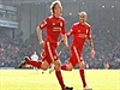 Kuyt treble sinks United